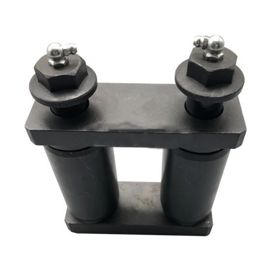 Front Shackle Set With Bushes  20950080