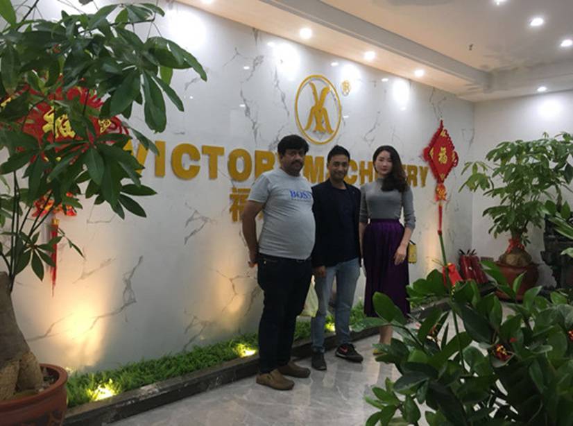 Indian cooperation customers come to visit victory machinery office